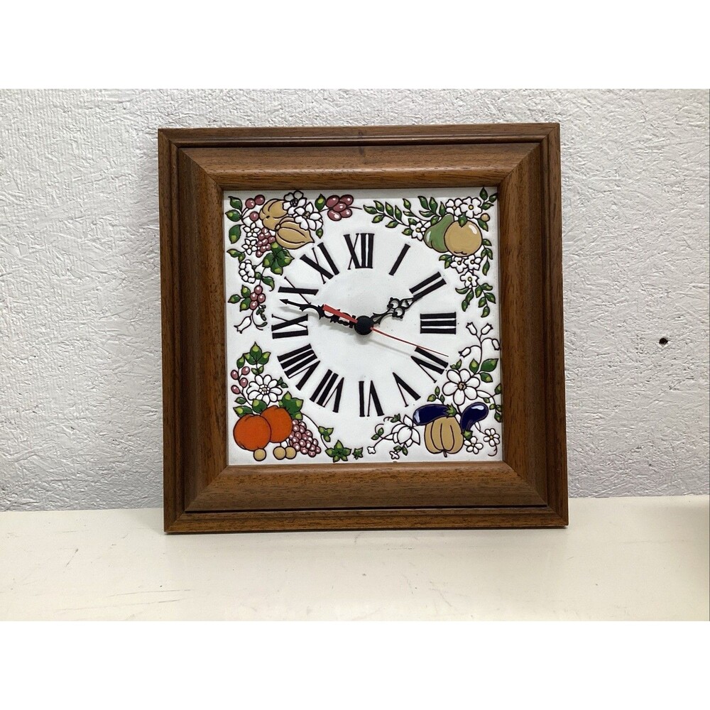 junghans quartz W738 clock German fruit roman numerals 11.5”x11.5”